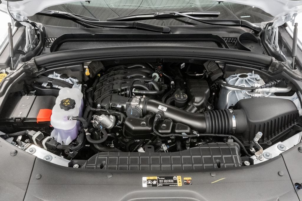 New 2026 Jeep Grand Cherokee LAREDO 4X4 Sport Utility