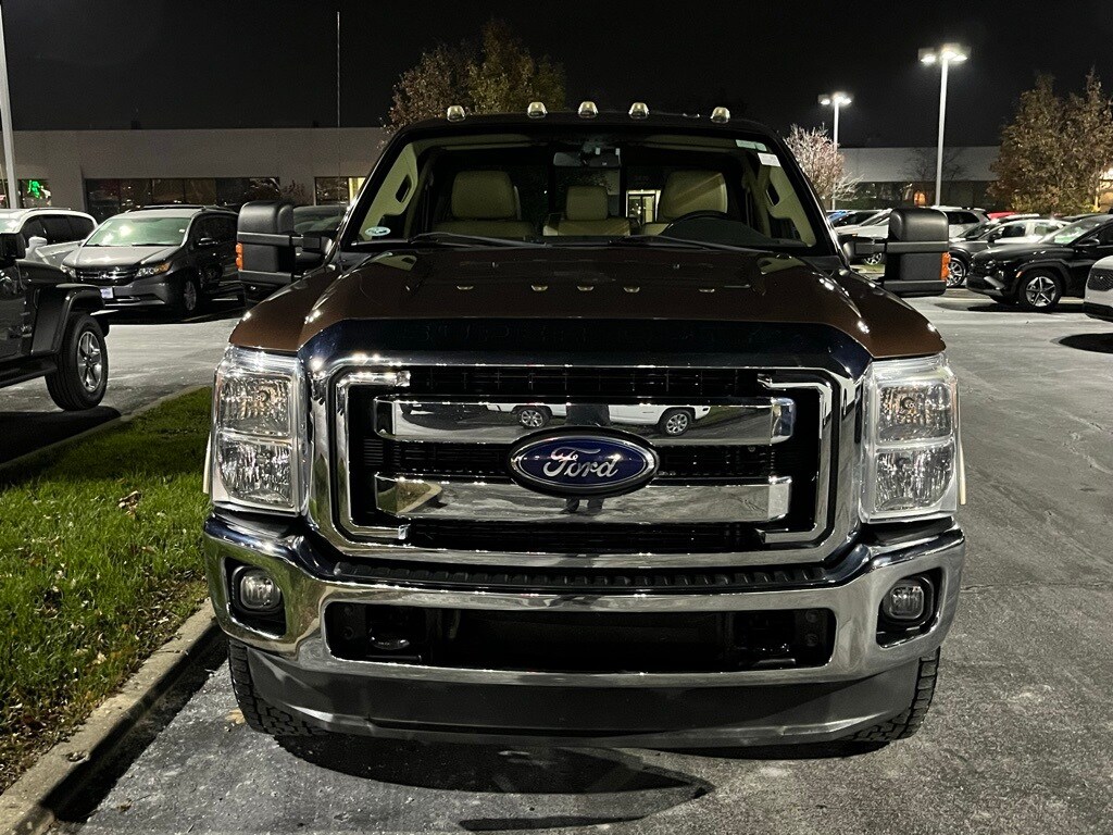 2011 Ford F-250 photo 2