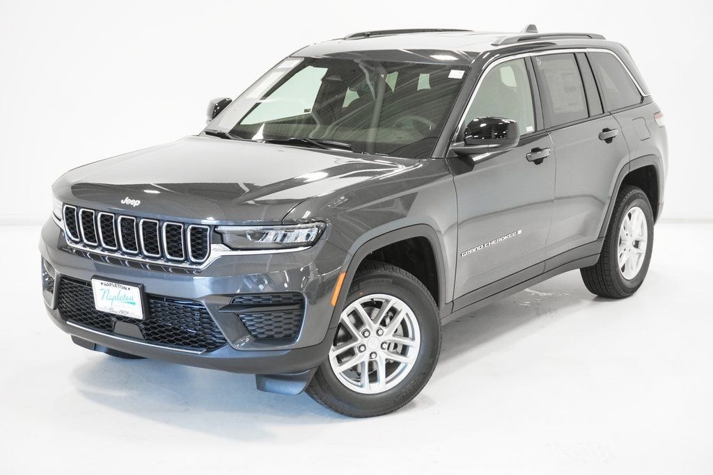 New 2025 Jeep Grand Cherokee LAREDO X 4X4 Sport Utility