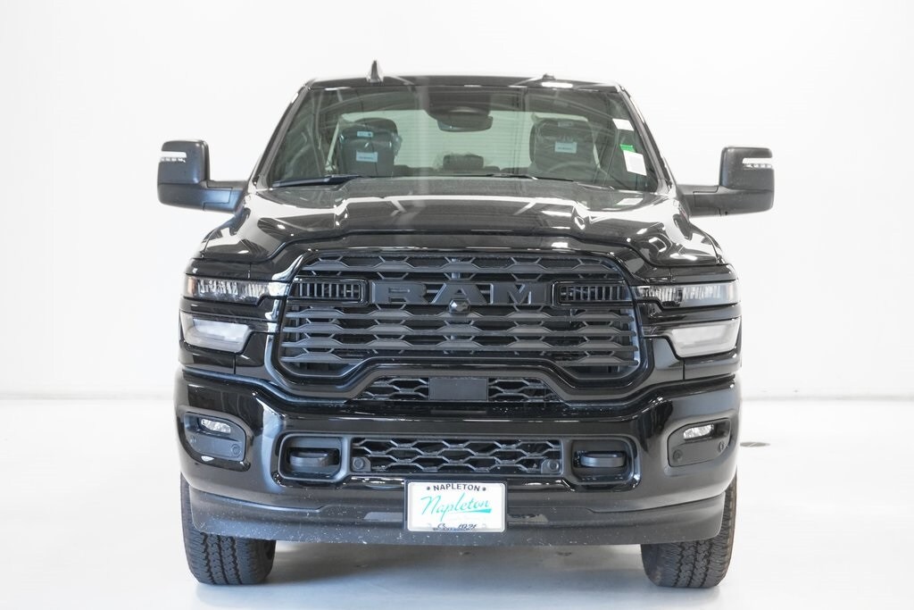 2026 Ram 2500 Big Horn photo 3