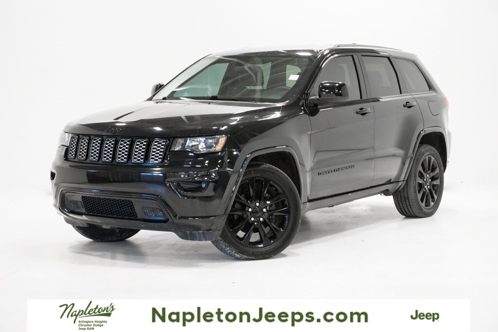 2017 Jeep Grand Cherokee Altitude's photo