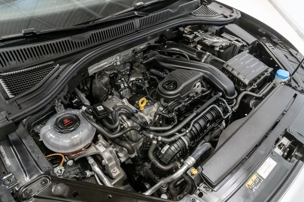 Used 2023 Volkswagen Jetta 1.5T SEL Sedan