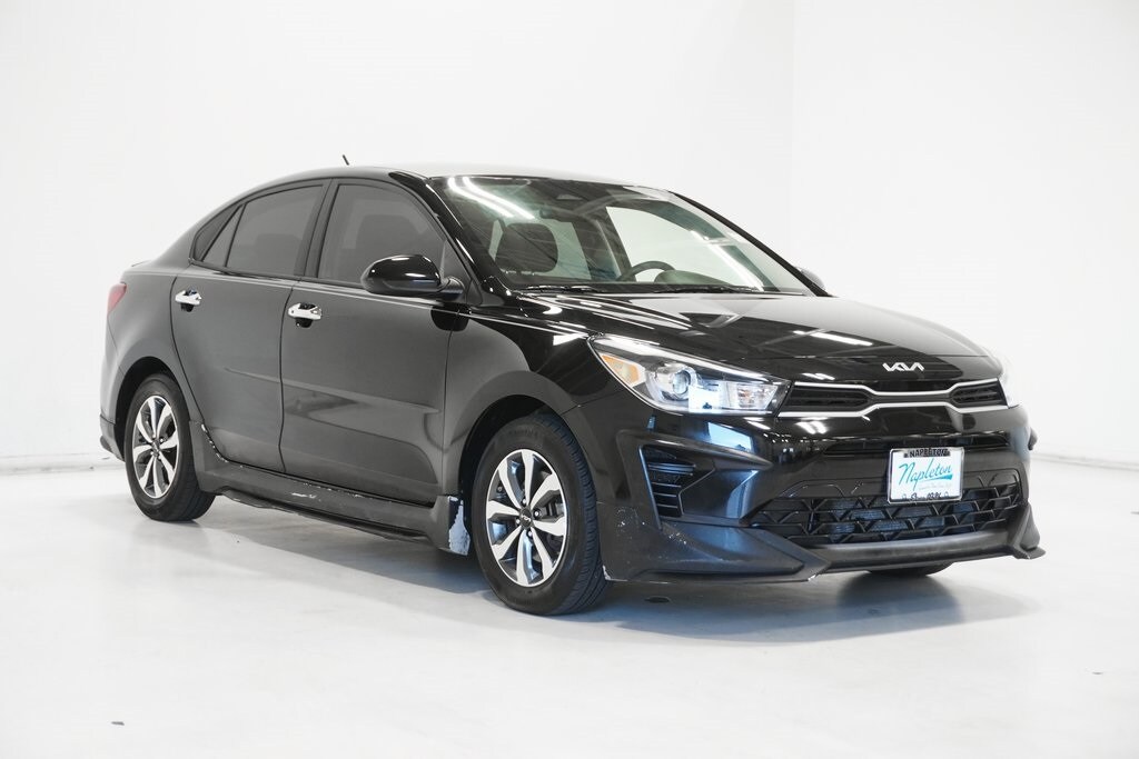 2023 Kia Rio LX S photo 4