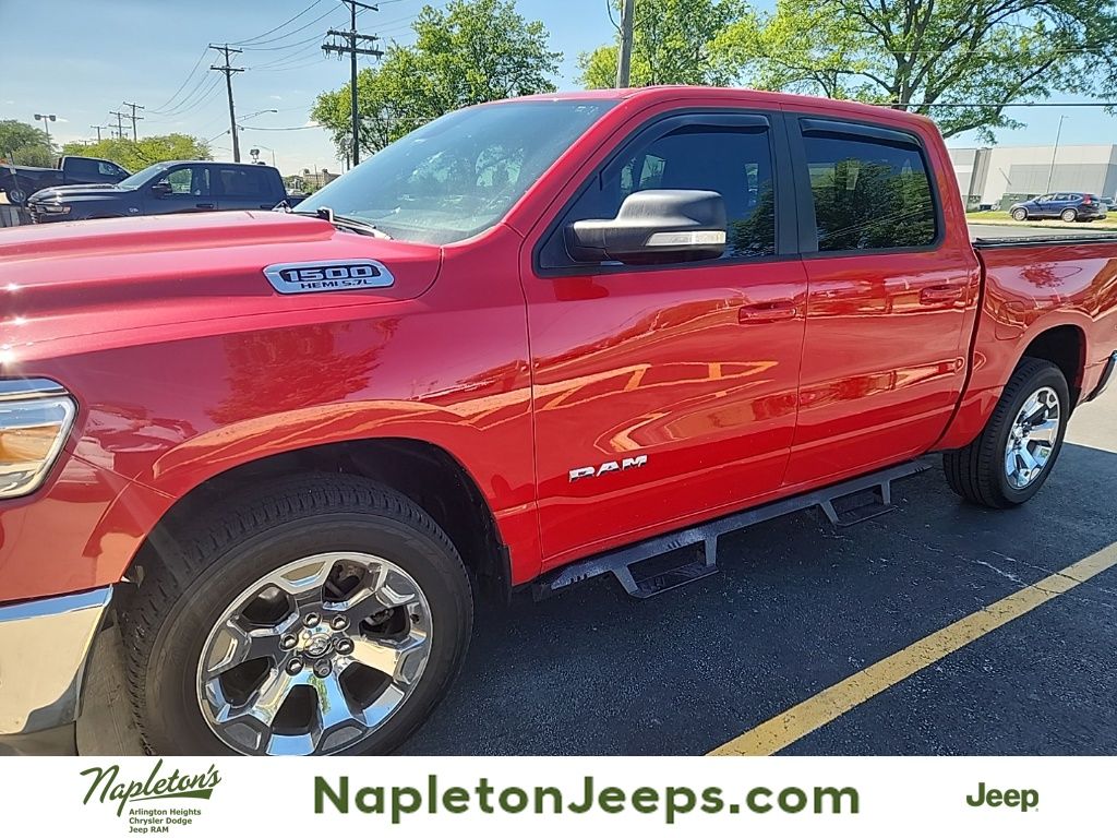 2021 RAM 1500 Big Horn/Lone Star 4x4 Crew Cab 5'7's photo