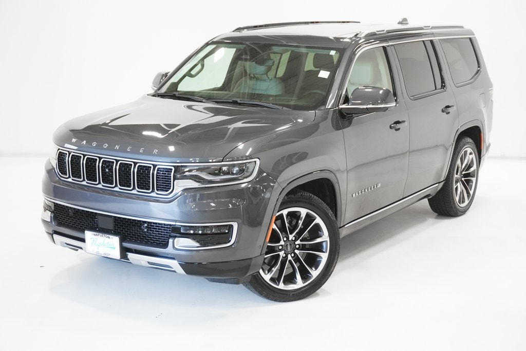 Used 2022 Jeep Wagoneer Series III with VIN 1C4SJVDT2NS157094 for sale in Arlington Heights, IL