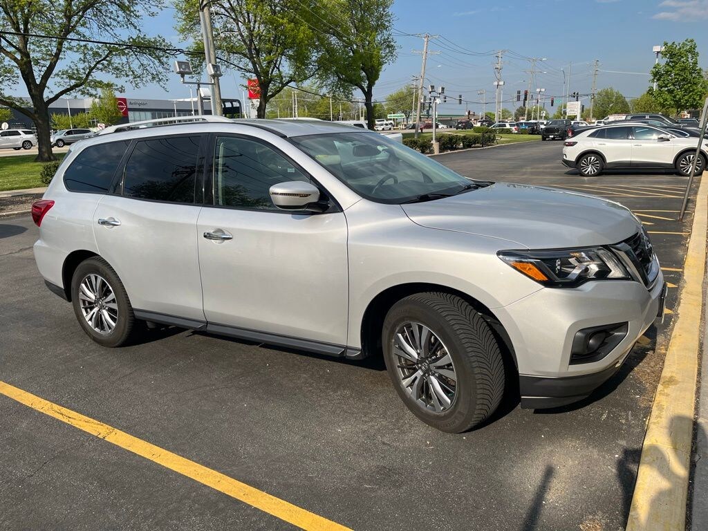 Used 2020 Nissan Pathfinder SV SUV