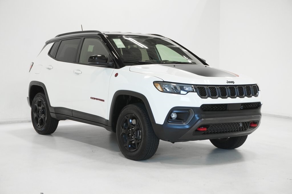 2024 Jeep Compass Trailhawk photo 4