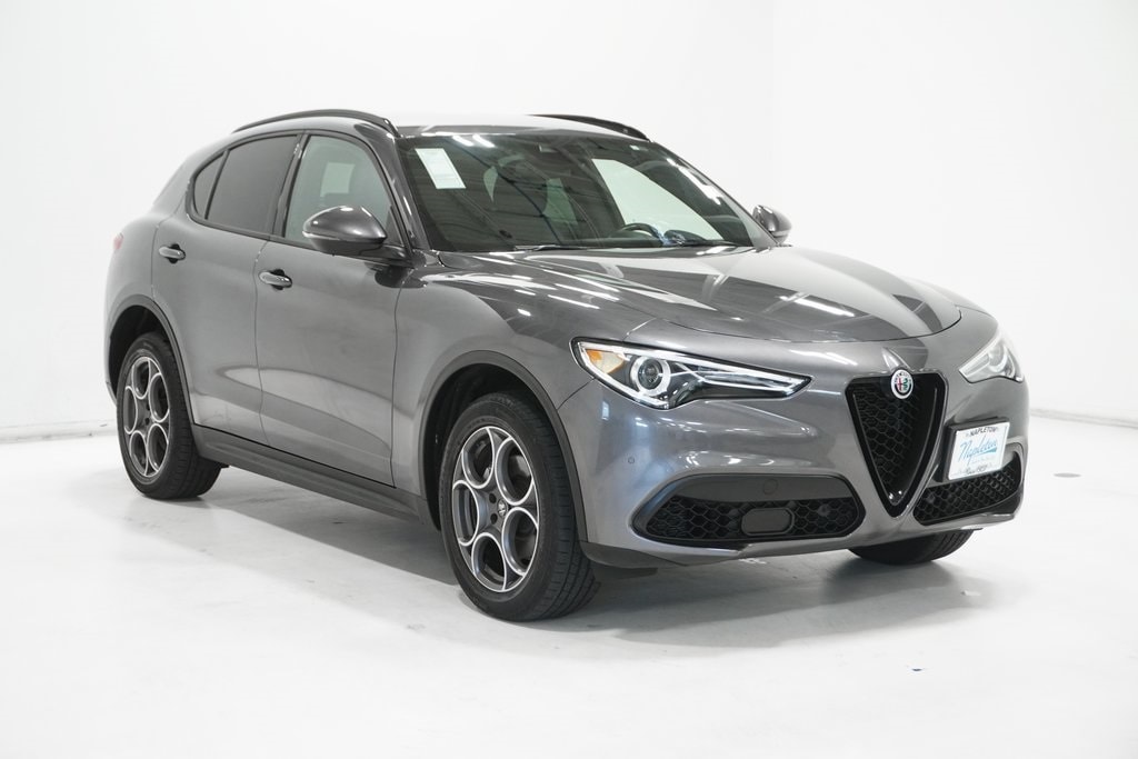 Used 2022 Alfa Romeo Stelvio Sprint SUV