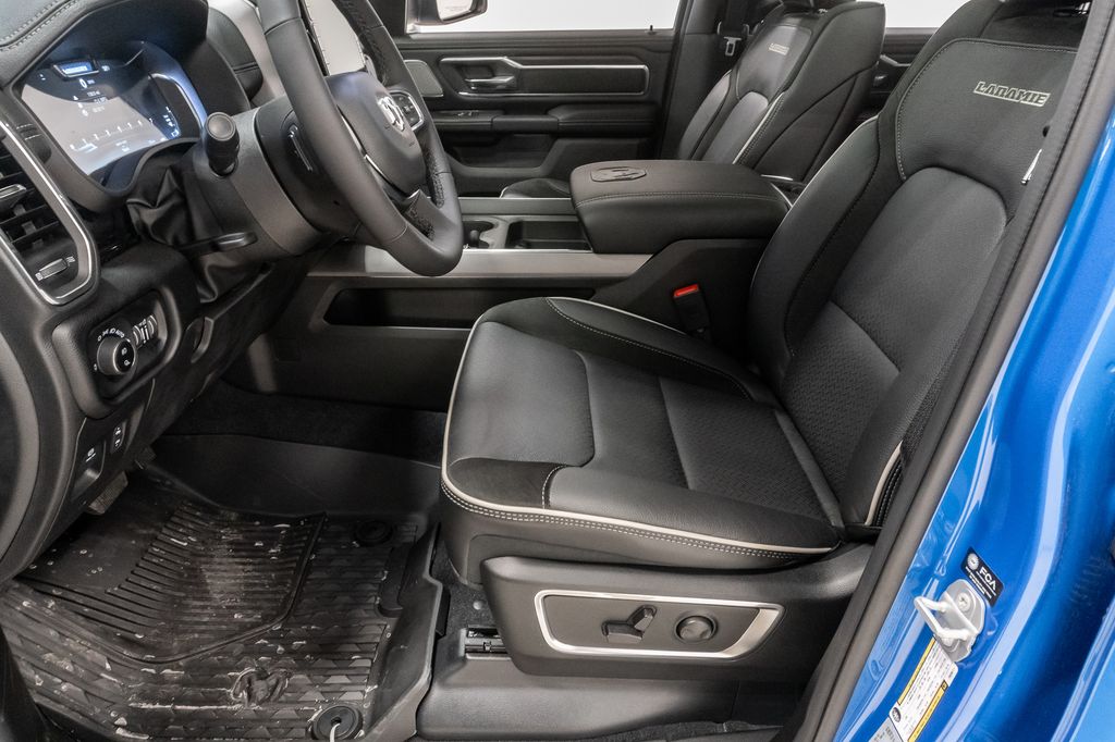 2026 RAM 1500 Laramie - Photo 11