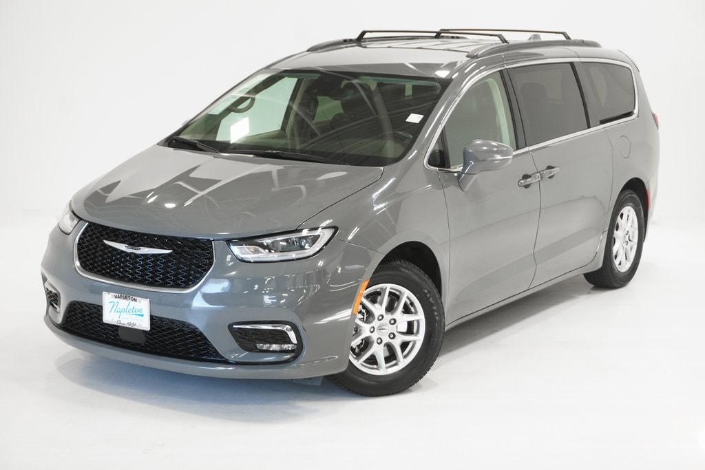 Used 2022 Chrysler Pacifica Touring L with VIN 2C4RC1BG2NR178777 for sale in Arlington Heights, IL