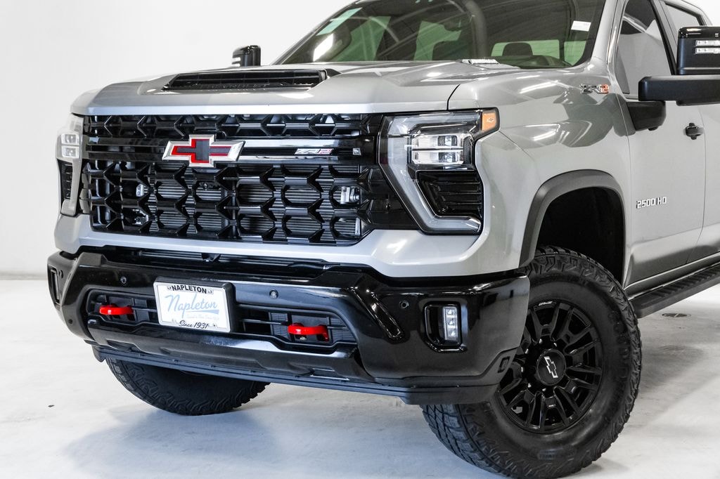 Used 2025 Chevrolet Silverado 2500HD ZR2 Truck