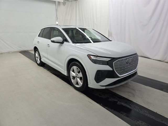 Used 2022 Audi Q4 e-tron Premium Plus with VIN WA1H2BFZ3NP046753 for sale in Arlington Heights, IL