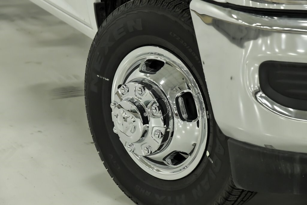2023 Ram 3500 Tradesman photo 4