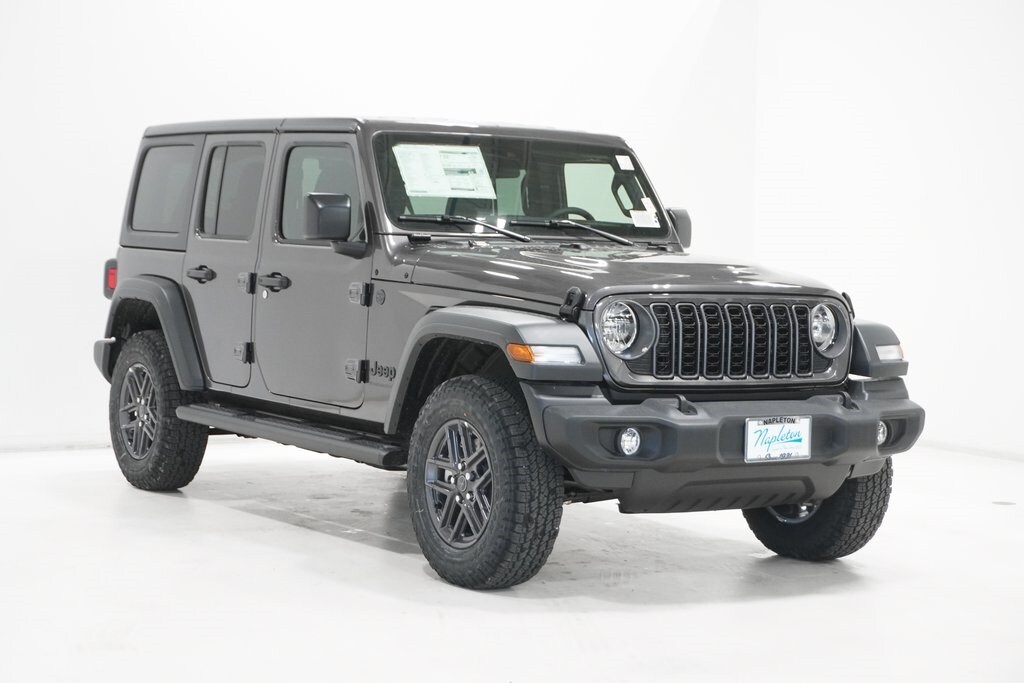 2025 Jeep Wrangler Sport S photo 4