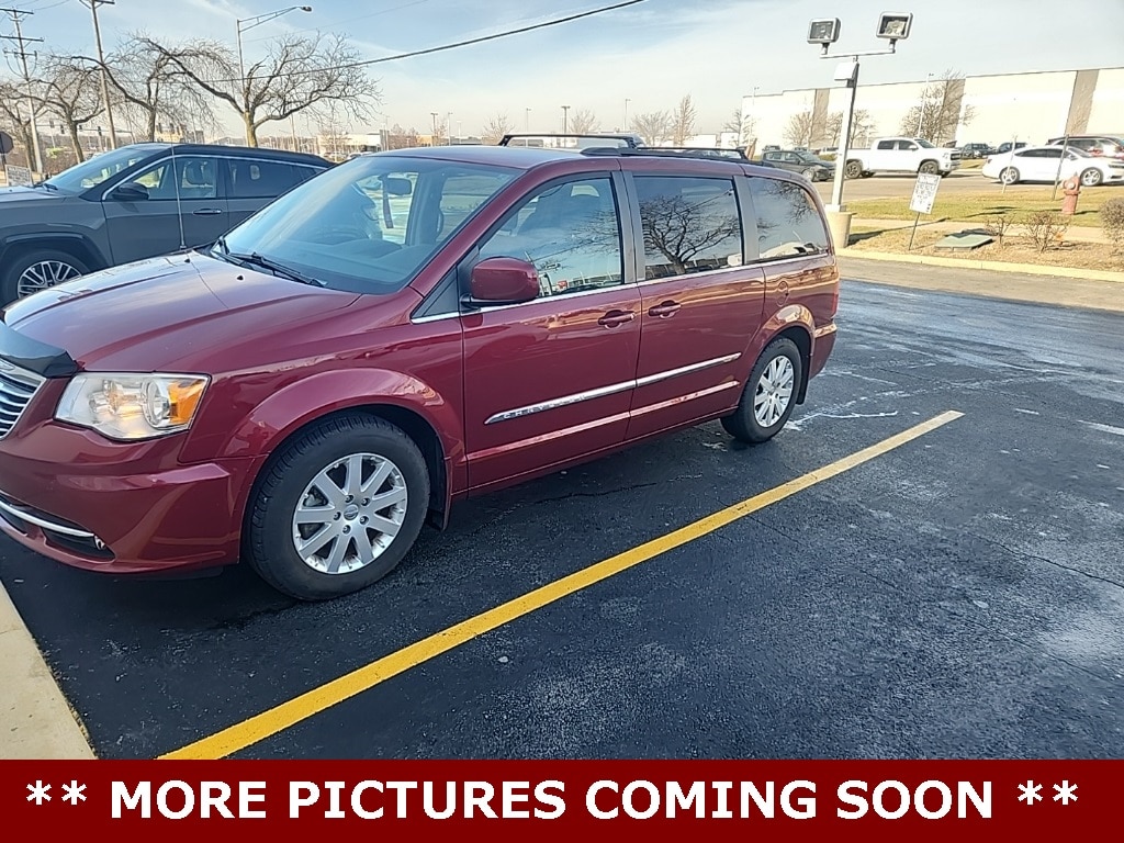 2014 Chrysler Town & Country Touring