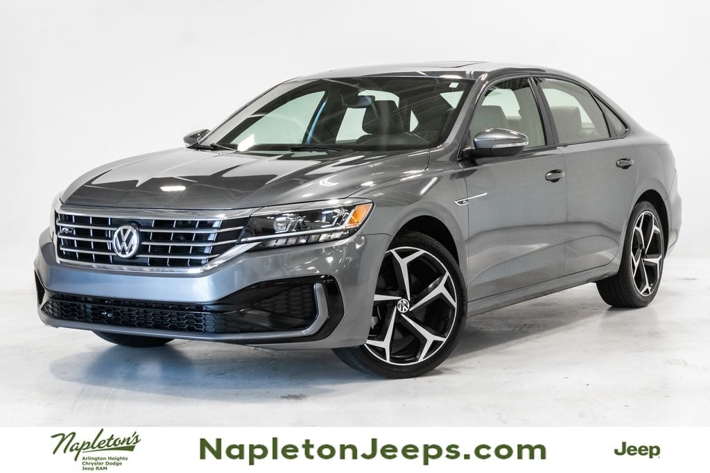 Used 2022 Volkswagen Passat 2.0T R-Line Sedan
