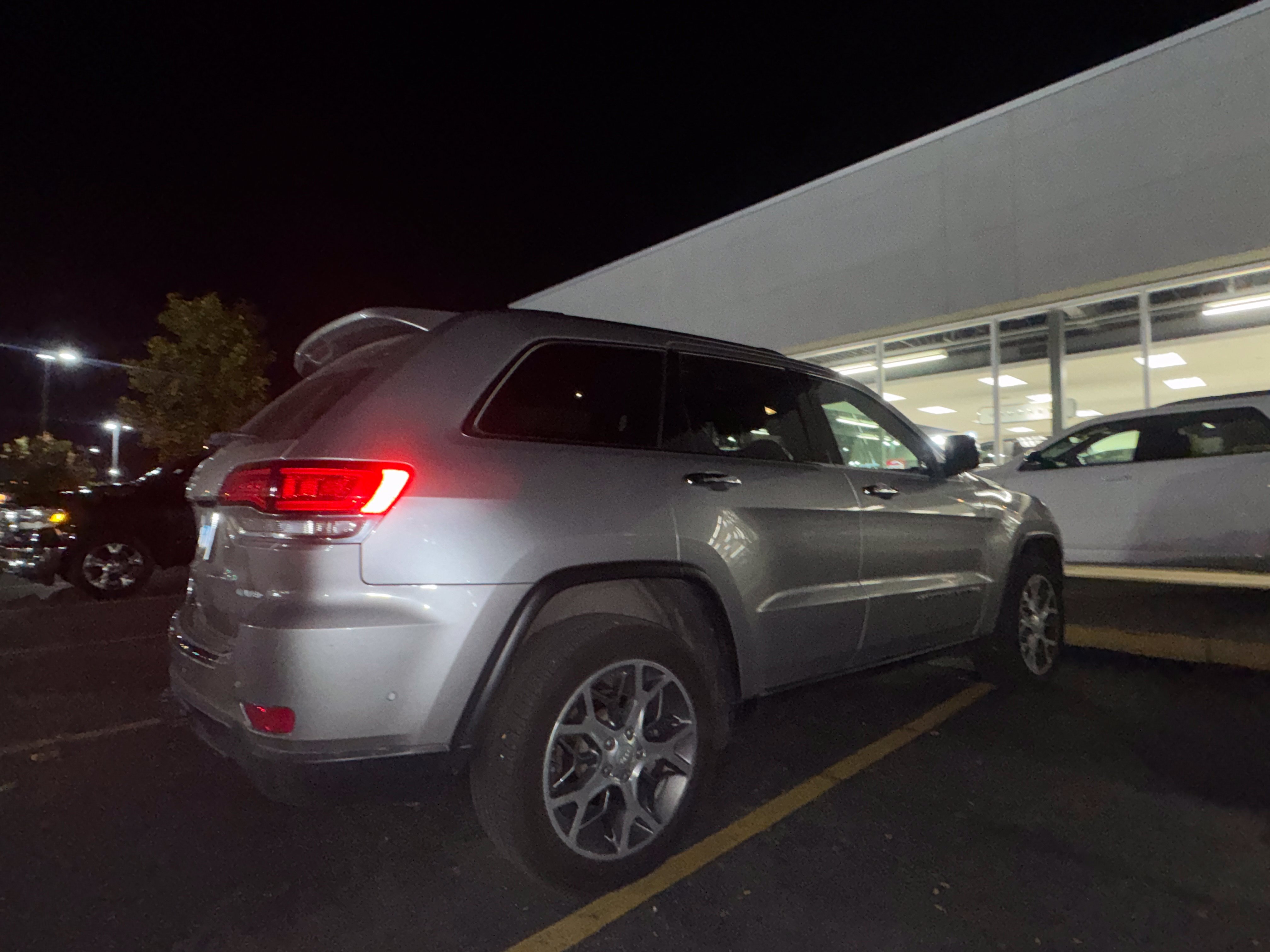 Used 2021 Jeep Grand Cherokee Limited SUV