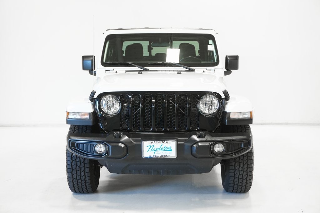 Certified 2022 Jeep Gladiator Willys Truck