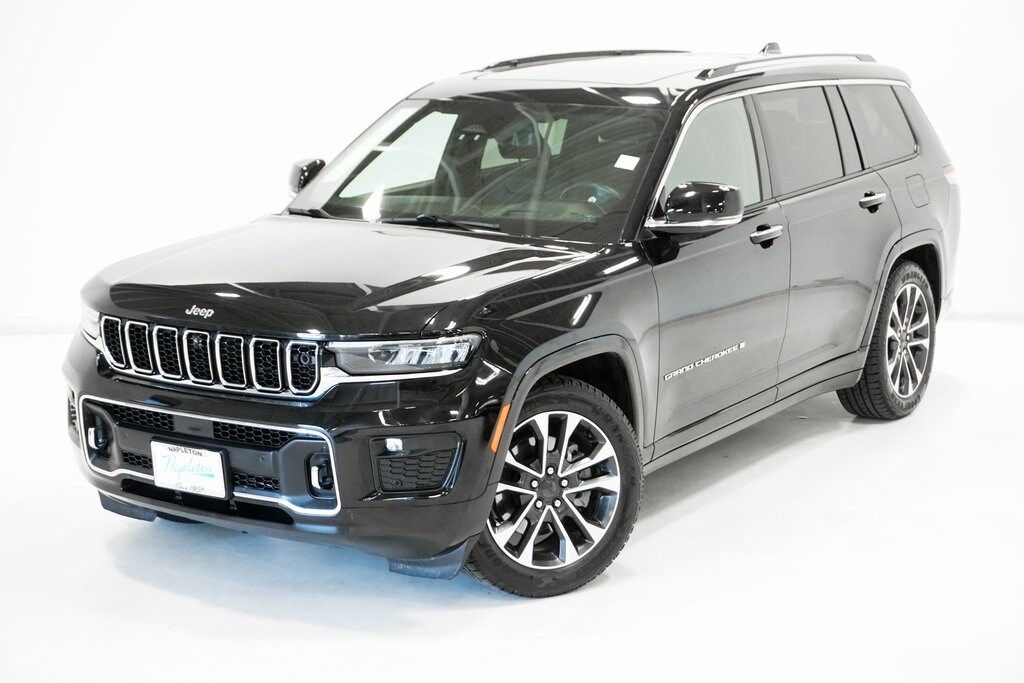 Used 2022 Jeep Grand Cherokee L Overland with VIN 1C4RJKDG0N8546085 for sale in Arlington Heights, IL