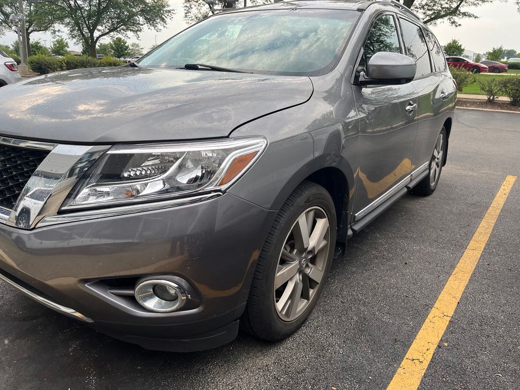 Used 2015 Nissan Pathfinder Platinum with VIN 5N1AR2MM1FC638893 for sale in Arlington Heights, IL