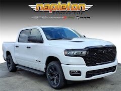 2025 Ram 1500 Tradesman Crew Cab 4x4 5'7 Box Pickup