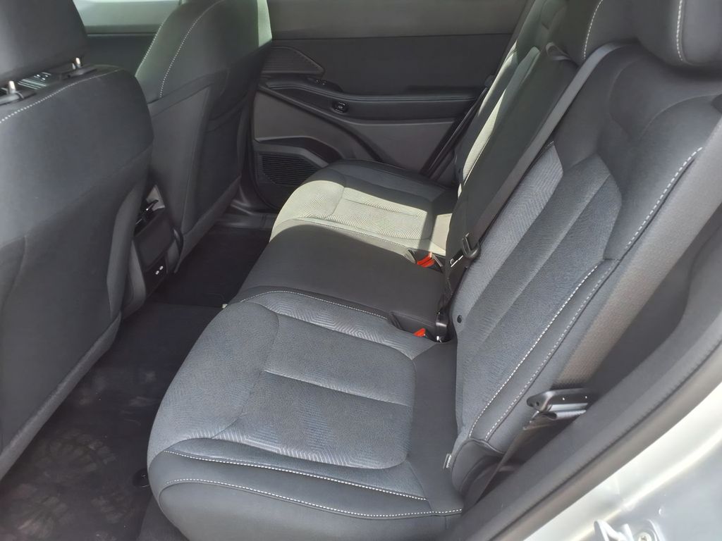 2026 Jeep Cherokee Laredo - Photo 11