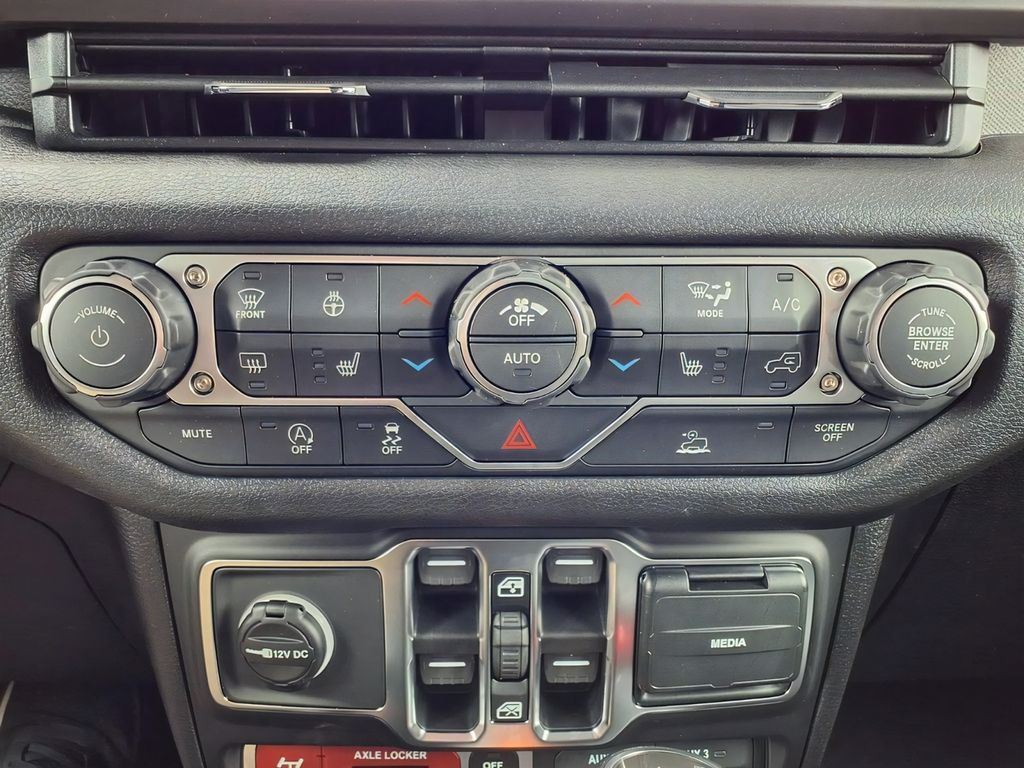 2026 Jeep Wrangler 4-Door Willys - Photo 19