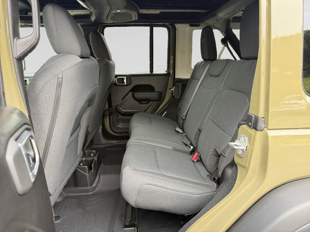 2026 Jeep Wrangler 4-Door Willys - Photo 26
