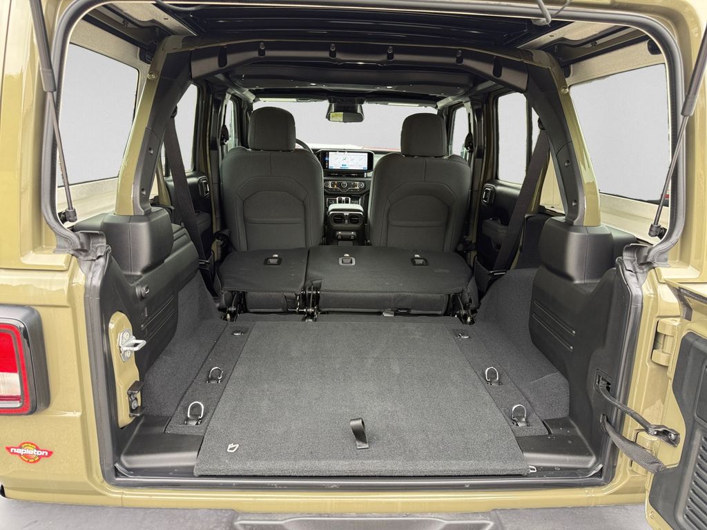 2026 Jeep Wrangler 4-Door Willys - Photo 29