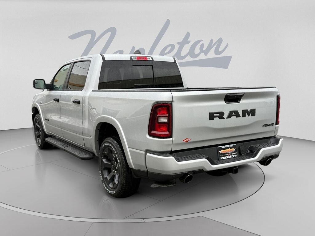 New 2026 Ram 1500 BIG HORN CREW CAB 4X4 5'7 BOX Pickup