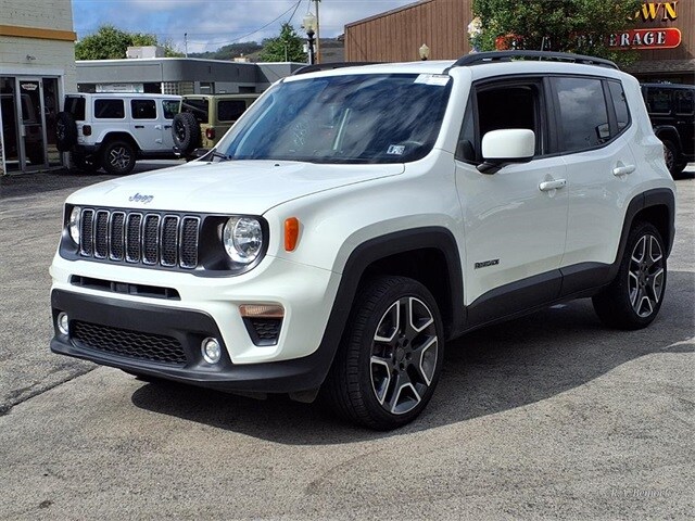 2021 Jeep Renegade Latitude photo 3