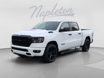 2023 Ram 1500 Big Horn/Lone Star Truck Crew Cab