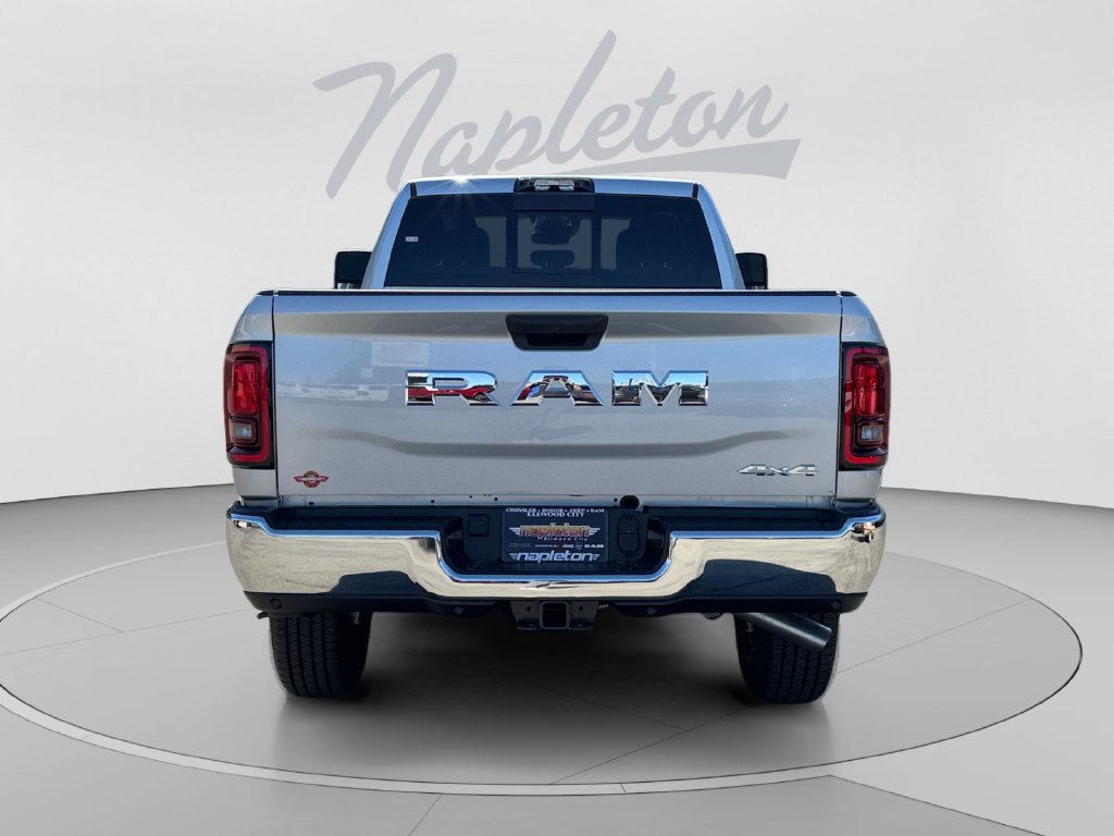 New 2027 Ram 2500 TRADESMAN CREW CAB 4X4 8' BOX Pickup