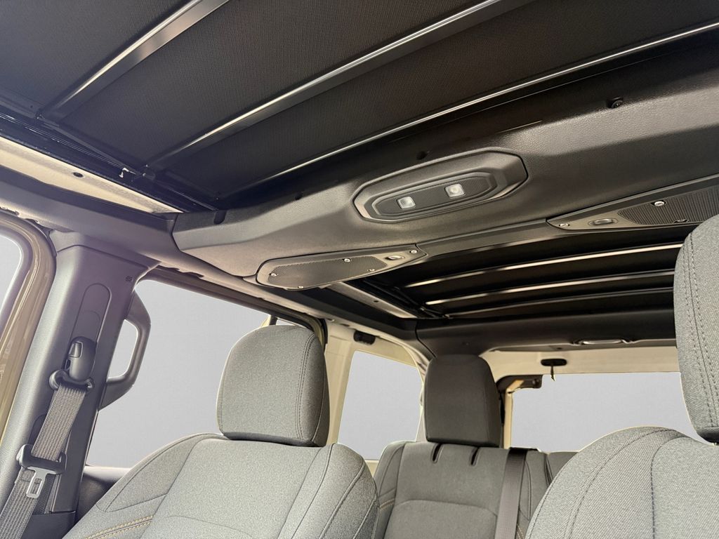 2026 Jeep Wrangler 4-Door Willys - Photo 12