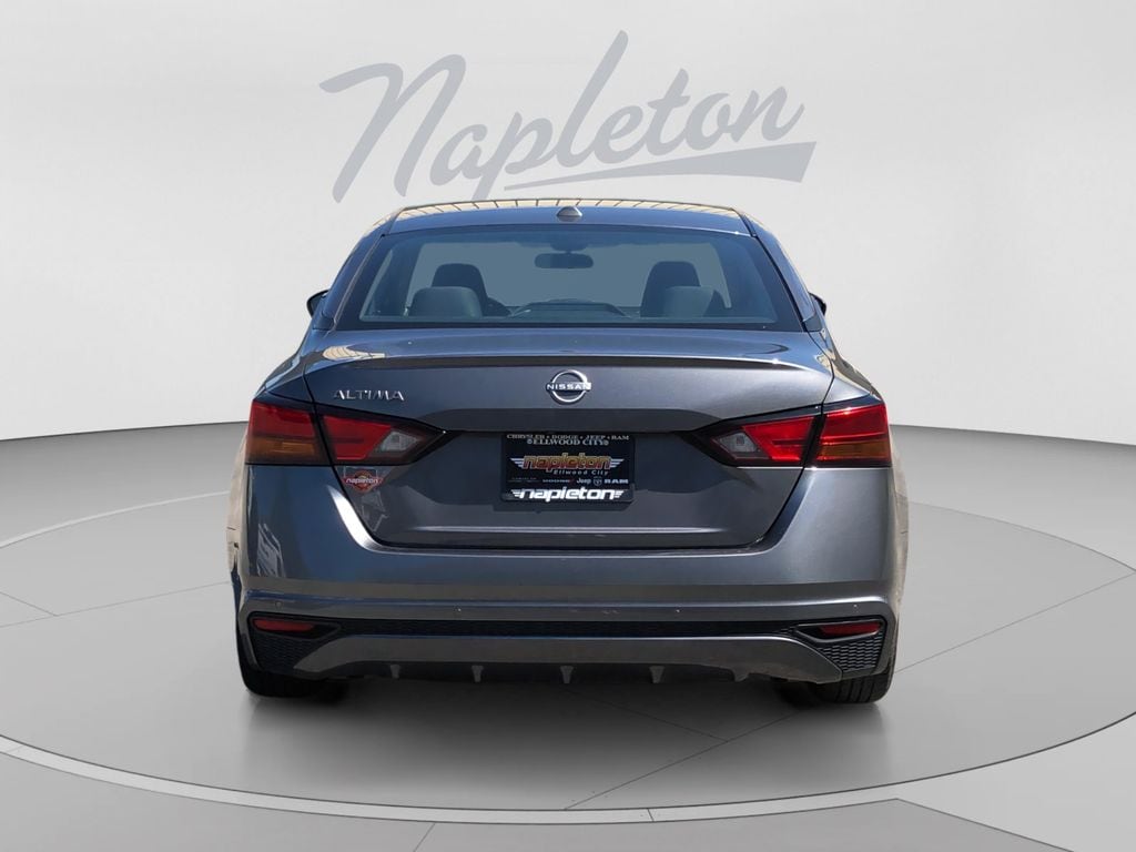 Certified 2025 Nissan Altima SV Sedan