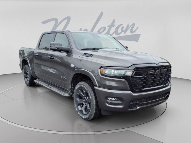 2026 Ram 1500 BIG HORN CREW CAB 4X4 5'7 BOX Pickup