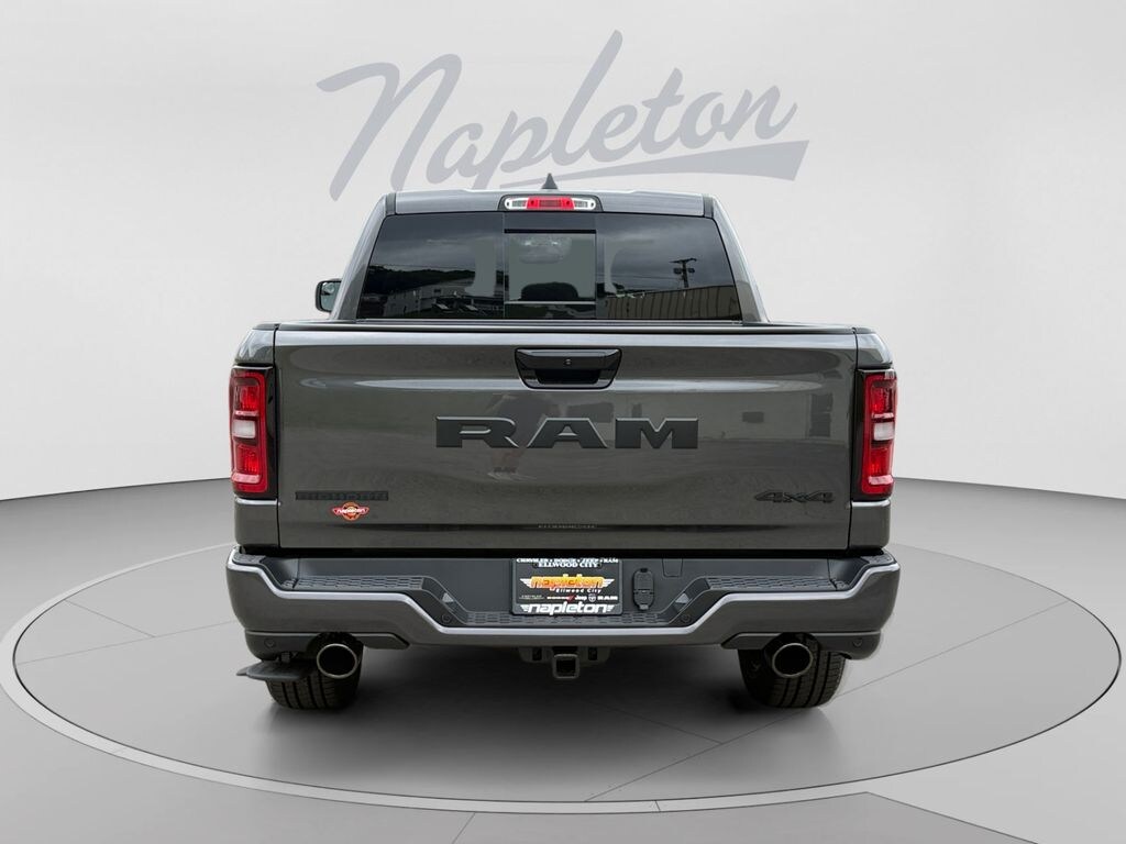 New 2026 Ram 1500 BIG HORN CREW CAB 4X4 5'7 BOX Pickup