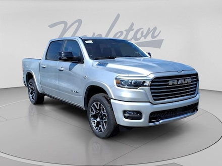 2026 Ram 1500 LARAMIE CREW CAB 4X4 5'7 BOX Pickup