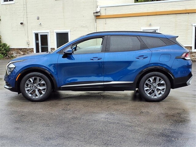 2023 Kia Sportage SX photo 4