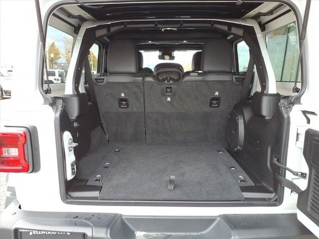 2025 Jeep Wrangler 4-Door Rubicon 392 Final Edition - Photo 24