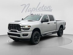 2026 Ram 2500 BLACK EXPRESS CREW CAB 4X4 6'4 BOX Pickup