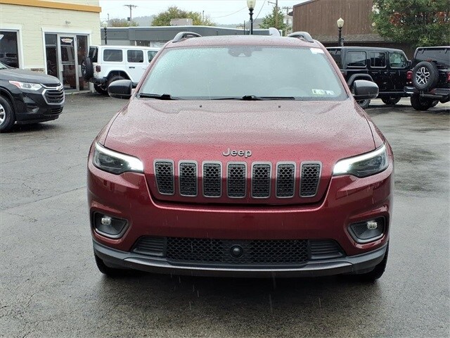 2021 Jeep Cherokee Latitude Lux photo 2