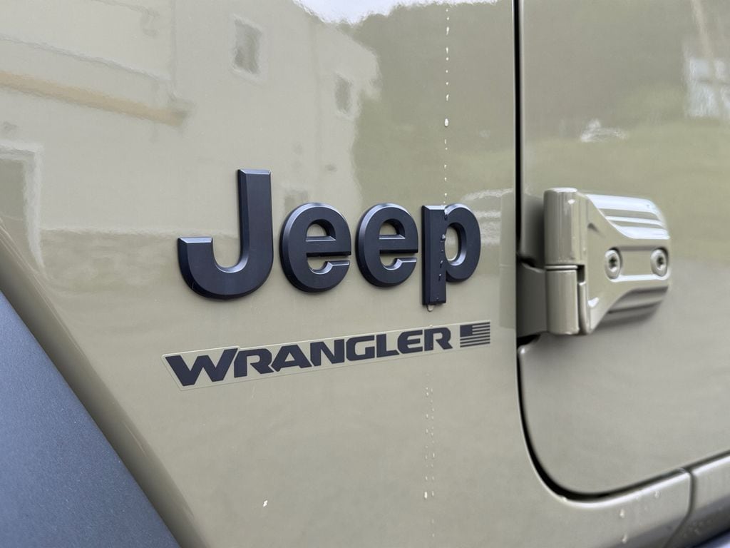 2026 Jeep Wrangler 4-Door Willys - Photo 7
