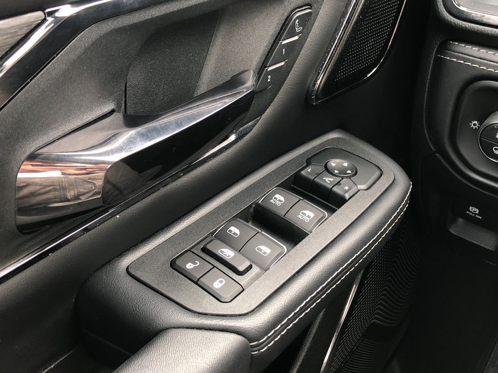 2026 RAM 1500 Limited - Photo 23