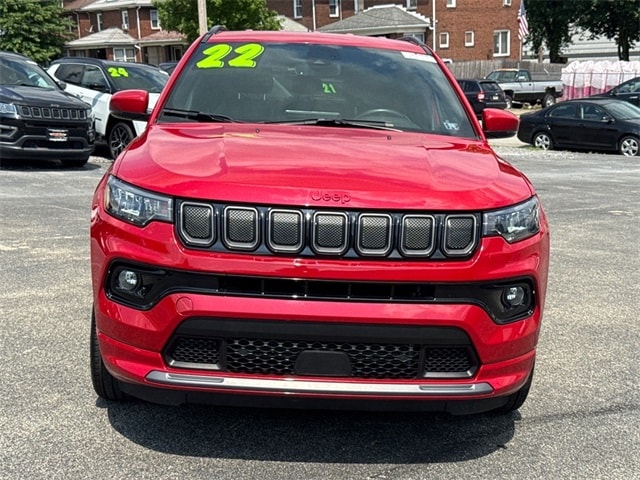 Certified 2022 Jeep Compass Limited with VIN 3C4NJDCB2NT154159 for sale in Ellwood City, PA