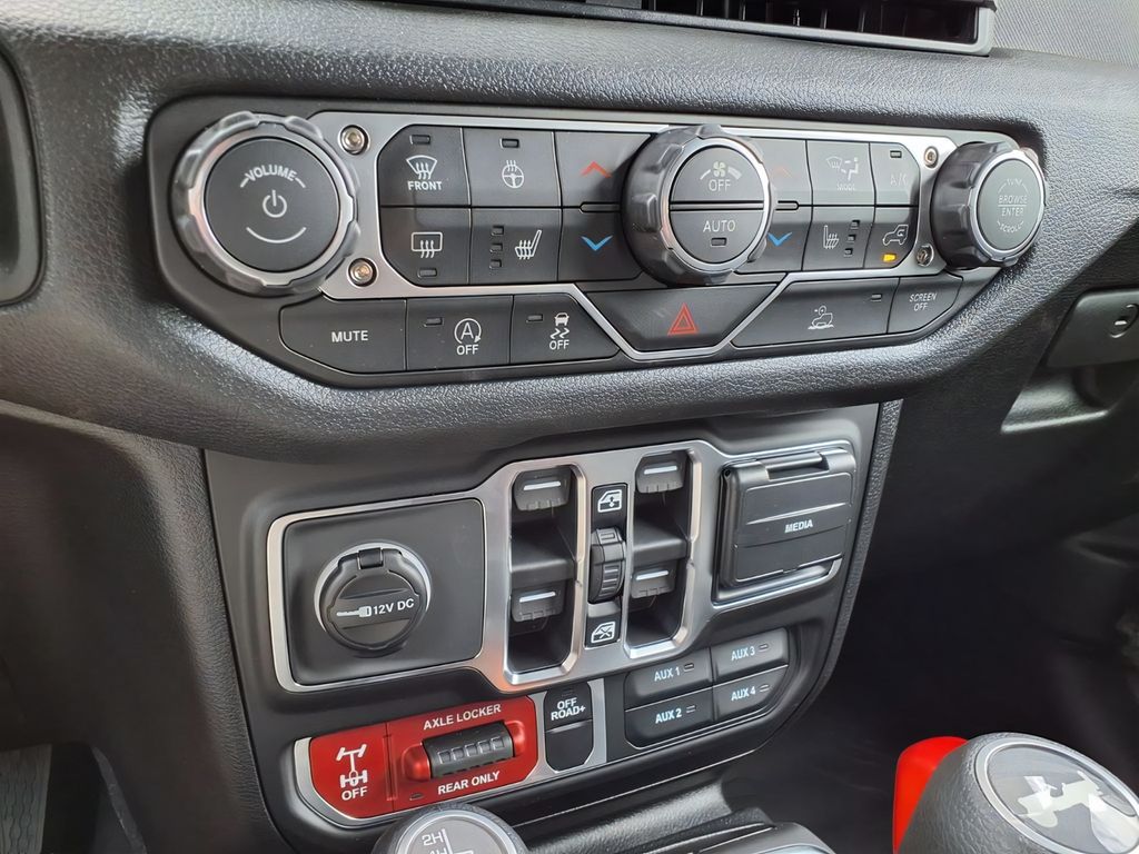 2026 Jeep Wrangler 4-Door Willys - Photo 19