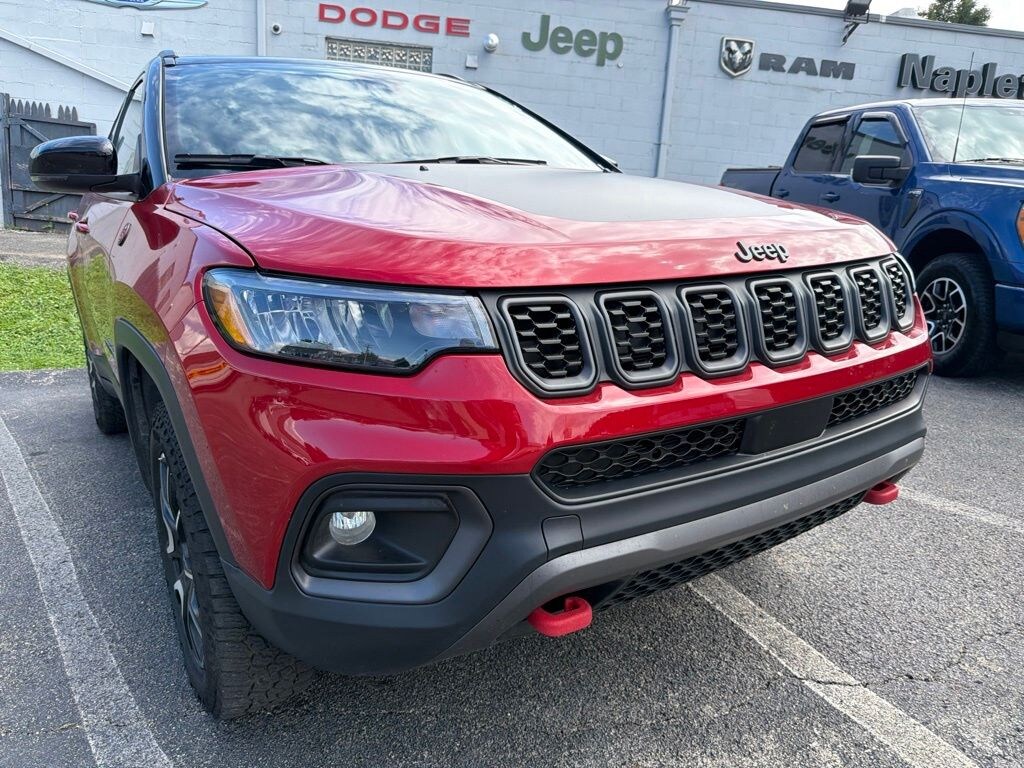 Certified 2025 Jeep Compass Trailhawk SUV