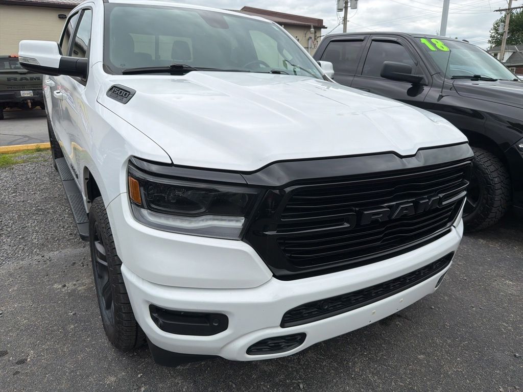 2020 RAM 1500 Big Horn/Lone Star 4x4 Crew Cab 5'7's photo