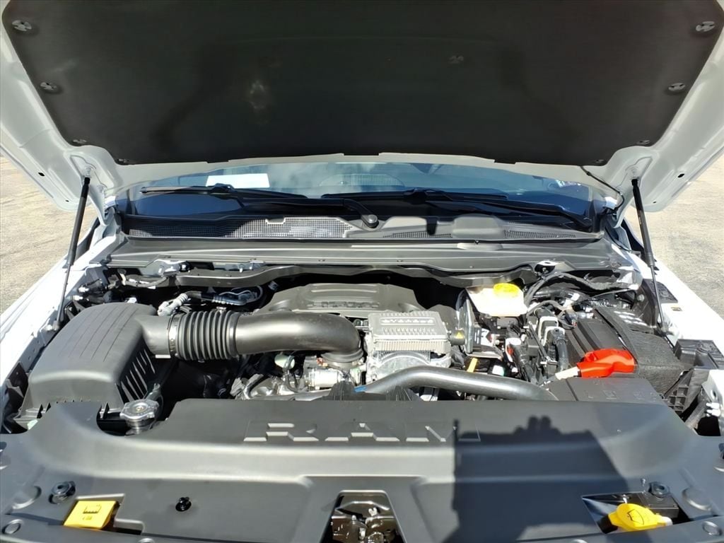 2026 RAM 1500 Limited - Photo 9