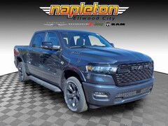 2026 Ram 1500 BIG HORN CREW CAB 4X4 5'7 BOX Pickup